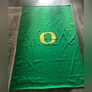 University of Oregon Green Fleece Blanket
